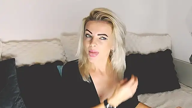 Aly girl1 online show from 10, 11, 2025