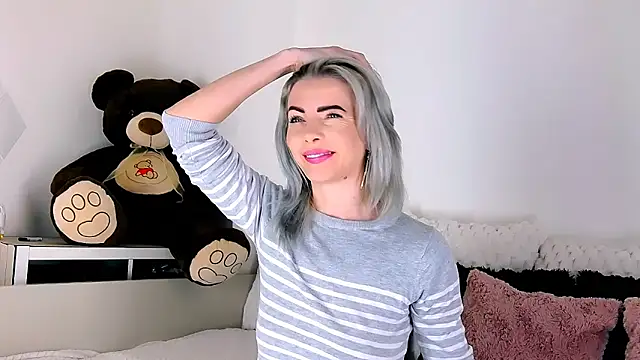 Aly girl1 online show from 29, 4, 2026