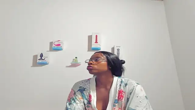 laisladecristal online show from 10, 4, 2026