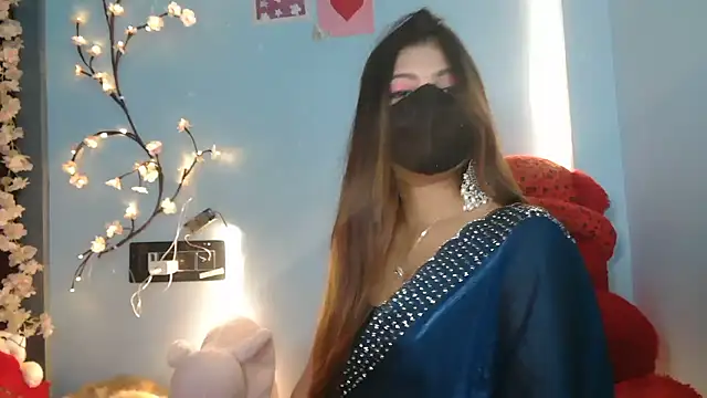 Reena Singh53 online show from 9, 1, 2026