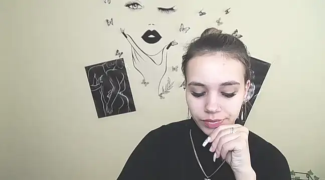 Snapshot of _StAcY chatting on 22, 3, 2025 StAcY online show from 22, 3, 2025
