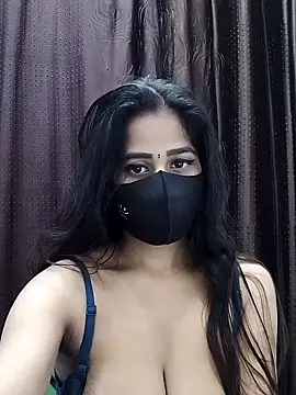 Lalisa sexy online show from 3, 12, 2025