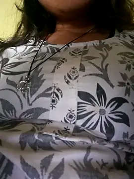 Hotty-queen online show from 6, 10, 2025