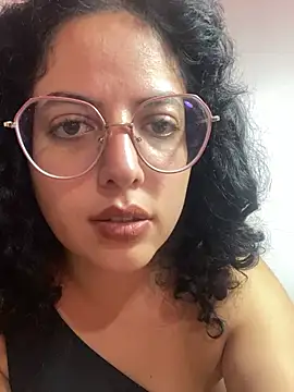 babyluna939 online show from 28, 2, 2025