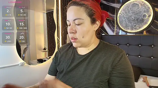 Bruja  Scarlata online show from 15, 9, 2025