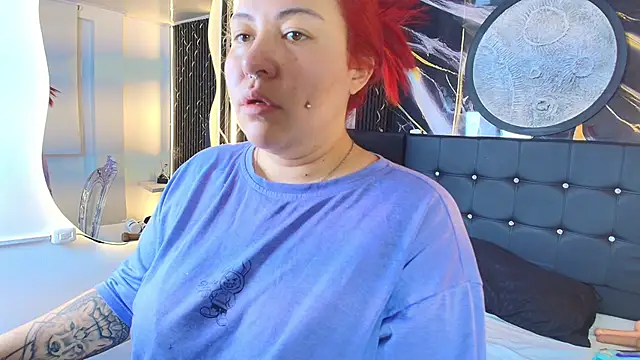 Bruja  Scarlata online show from 29, 9, 2025