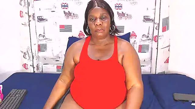 Snapshot of Honeybumsx32 chatting on 5, 11, 2025 Honeybumsx32 online show from 5, 11, 2025