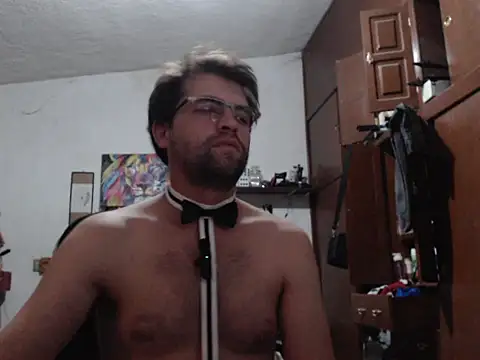 JhonyLove51 online show from 5, 3, 2025