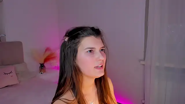 Laura Leee online show from 14, 2, 2025