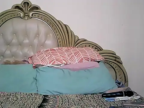 Bustyredx online show from 15, 2, 2025