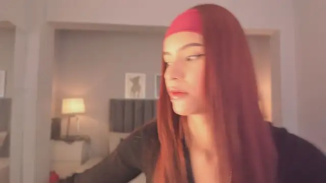 Madie  collins online show from 13, 9, 2025