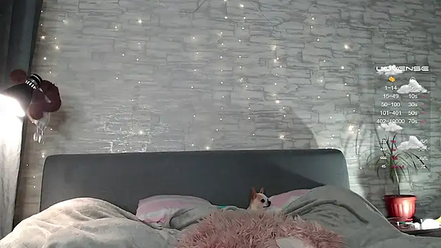 Snapshot of ___art chatting on 6, 12, 2024 art online show from 6, 12, 2024