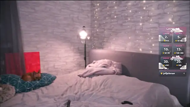 Snapshot of ___art chatting on 27, 1, 2025 art online show from 27, 1, 2025