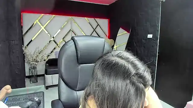 NahomiConnor  online show from 27, 3, 2026