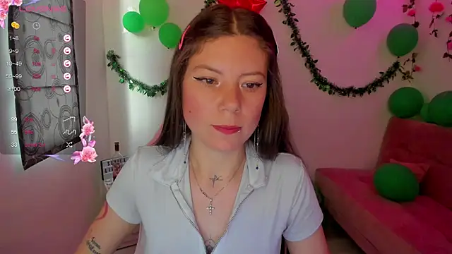 Snapshot of Susana_garcia_ chatting on 21, 12, 2024 Susana garcia online show from 21, 12, 2024