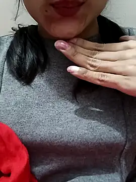 Snapshot of Riyu_05 chatting on 31, 12, 2024 Riyu 05 online show from 31, 12, 2024