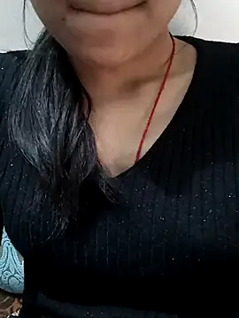 Snapshot of Riyu_05 chatting on 7, 2, 2025 Riyu 05 online show from 7, 2, 2025