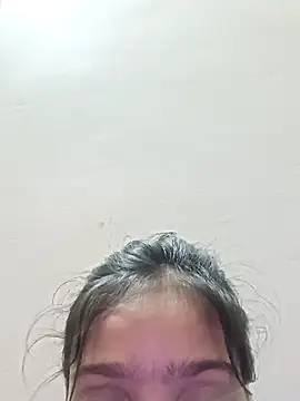 Snapshot of Riyu_05 chatting on 13, 2, 2025 Riyu 05 online show from 13, 2, 2025