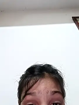 Snapshot of Riyu_05 chatting on 15, 2, 2025 Riyu 05 online show from 15, 2, 2025