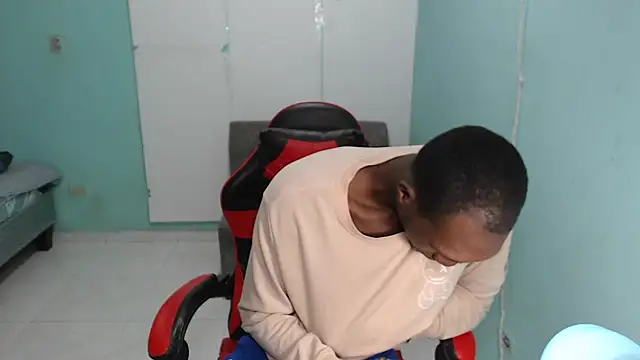 black30cmdick online show from 1, 12, 2025