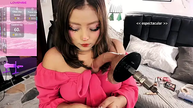 Snapshot of Teen_sofia_ chatting on 17, 1, 2026 Teen sofia online show from 17, 1, 2026