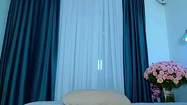 Brenda M00n online show from 26, 11, 2025