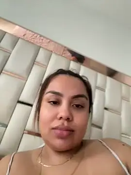 valeria2019hot online show from 10, 4, 2026