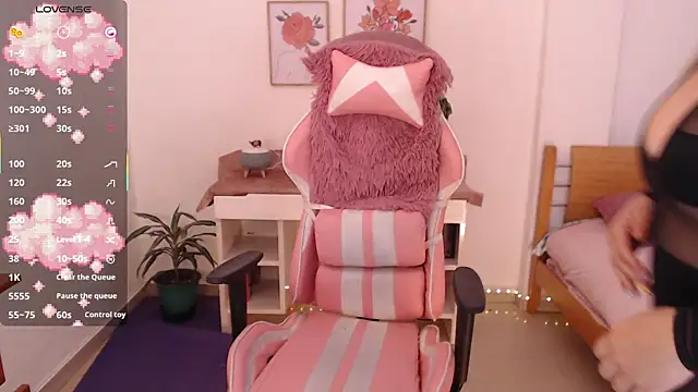 Dahlia  espresso online show from 9, 1, 2026