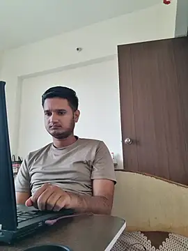 Jonrobinso online show from 11, 4, 2026