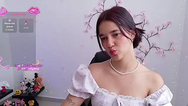 Snapshot of _Denis_sweet chatting on 17, 5, 2026 Denis sweet online show from 17, 5, 2026