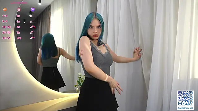 EvelyynLopez online show from 12, 2, 2025