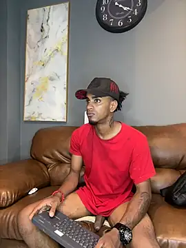 AaronCruz  online show from 31, 1, 2025