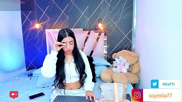 Miia77  online show from 25, 3, 2026