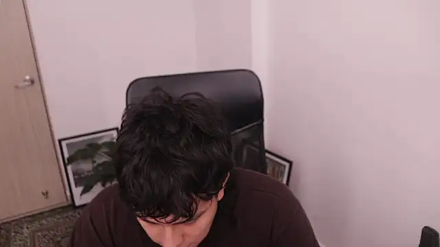 Tony Hoffa online show from 12, 4, 2026