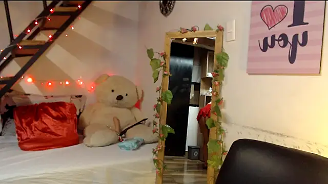 Snapshot of luna_sky83 chatting on 22, 1, 2025 luna sky83 online show from 22, 1, 2025