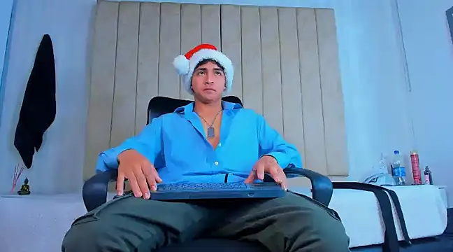 Snapshot of Muichiro_tokito1 chatting on 27, 12, 2024 Muichiro tokito1 online show from 27, 12, 2024