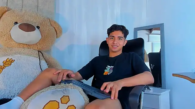 Snapshot of Muichiro_tokito1 chatting on 30, 1, 2025 Muichiro tokito1 online show from 30, 1, 2025