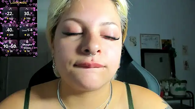 Snapshot of sammymoon chatting on 28, 6, 2026 sammymoon online show from 28, 6, 2026