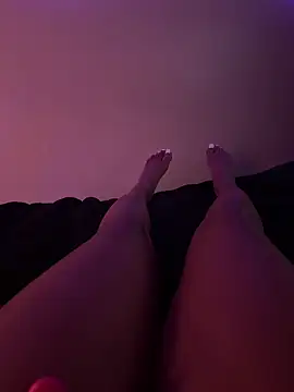 Snapshot of ReineNeferrti chatting on 14, 4, 2026 ReineNeferrti online show from 14, 4, 2026