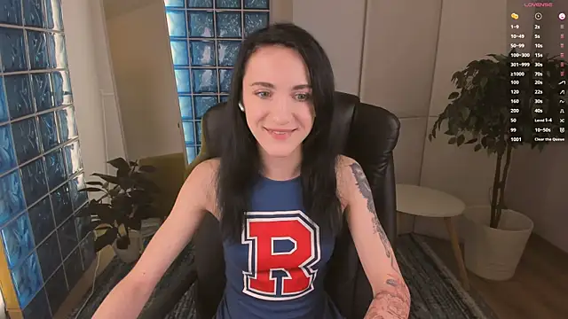 Snapshot of Dearly_kitty chatting on 17, 9, 2025 Dearly kitty online show from 17, 9, 2025