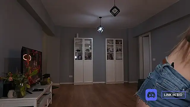 moondaoo online show from 7, 11, 2025