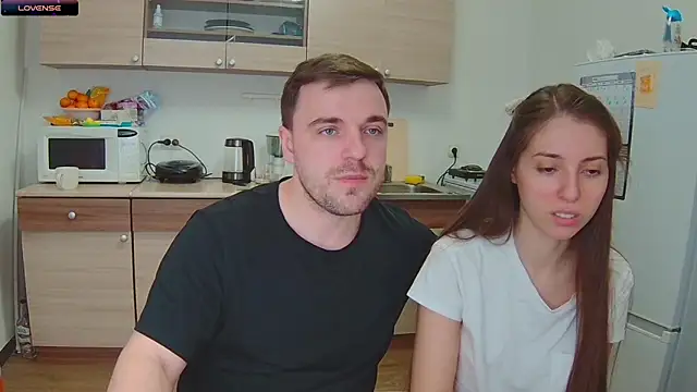 fcjuicy pussy online show from 6, 1, 2025