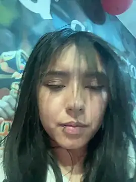 sarah moon2 online show from 26, 9, 2025