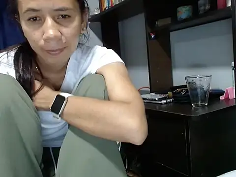 Erotic latina online show from 7, 11, 2025