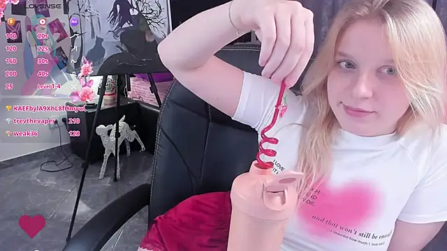 KarambaMoon online show from 15, 1, 2025