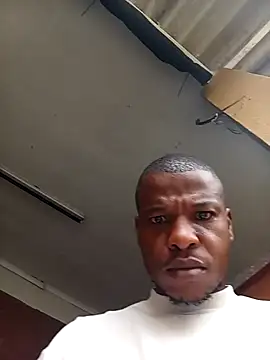 izinjamfee2 online show from 28, 9, 2025