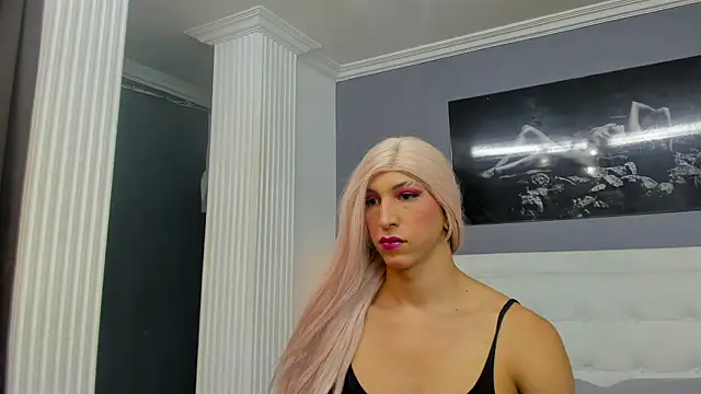 Snapshot of isa_lancaster chatting on 12, 2, 2025 isa lancaster online show from 12, 2, 2025