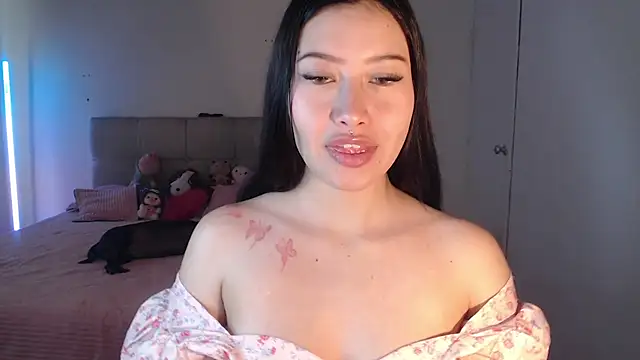 Emilyswan04 online show from 8, 1, 2025