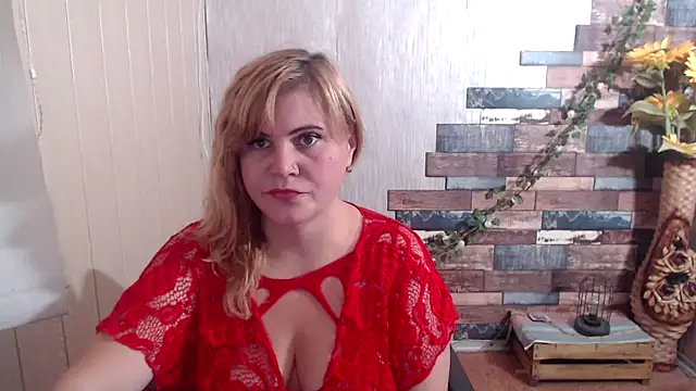 DaniellaKiss online show from 11, 9, 2025