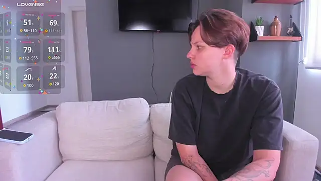 Snapshot of jessica_tenderly chatting on 19, 12, 2025 jessica tenderly online show from 19, 12, 2025